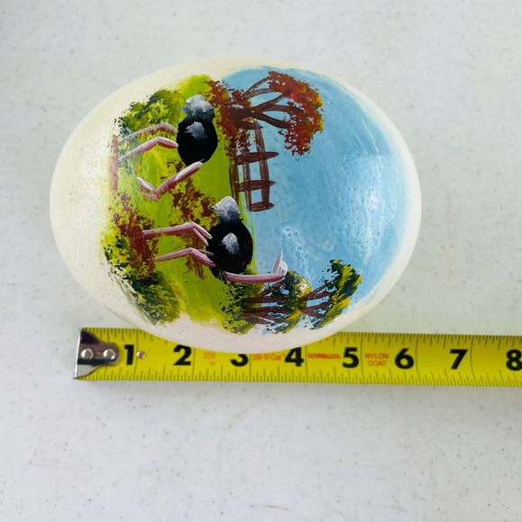 Vintage Hand-Painted Ostrich Egg - Picture 10 of 11